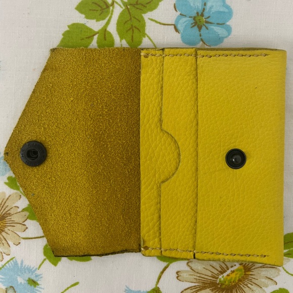 Handmade Genuine Leather Wallet - Picture 3 of 5